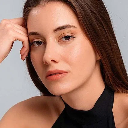  Beril Pozam