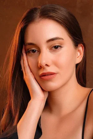  Beril Pozam