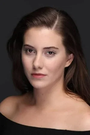  Beril Pozam photo