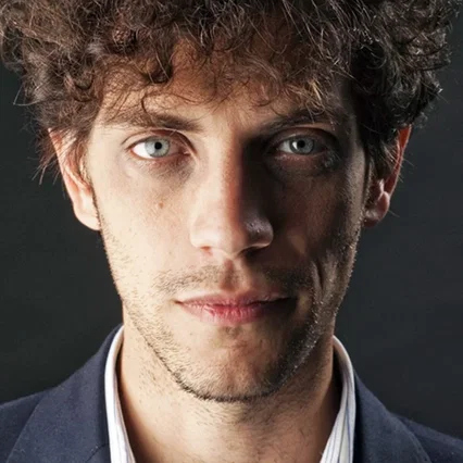  Nicola Fiore