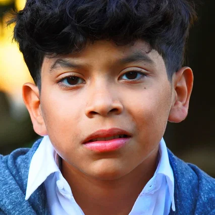  Lucas Adler