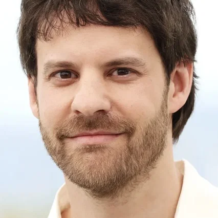  Charlie Polinger