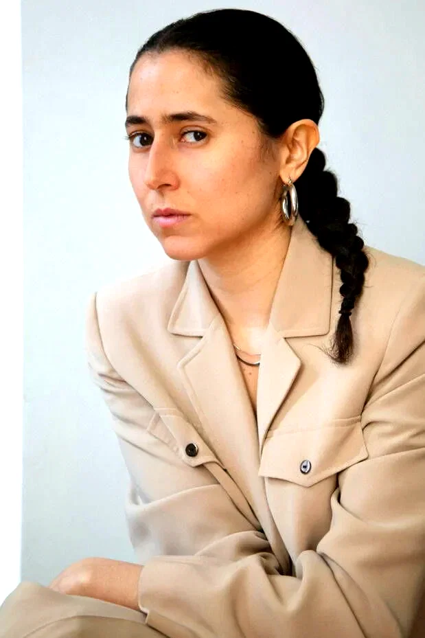  Meriem Bennani