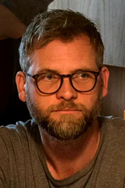  Mikkel Serup