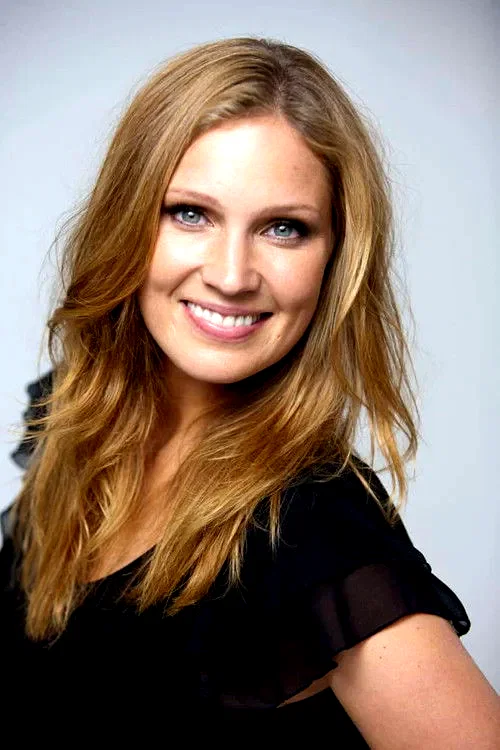 Jessica Almenäs
