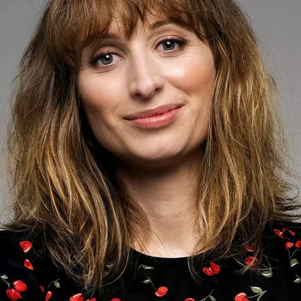  Isy Suttie
