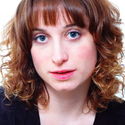  Isy Suttie