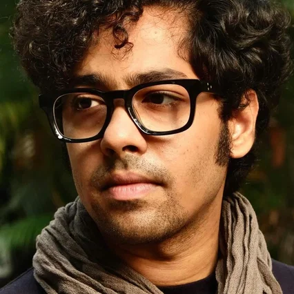  Riddhi Sen