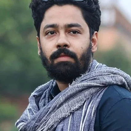  Riddhi Sen