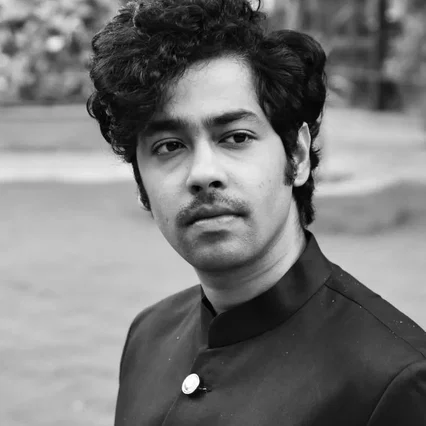  Riddhi Sen