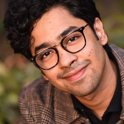  Riddhi Sen