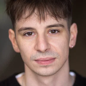 Photo star :  Ross Ian-Martin