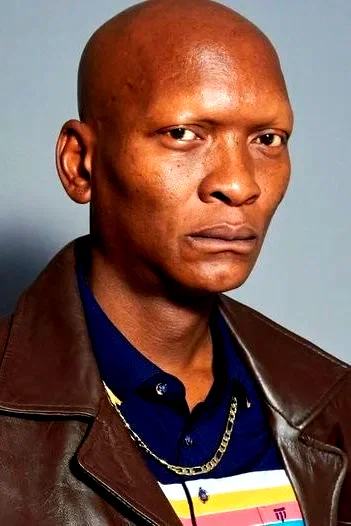  Warren Masemola
