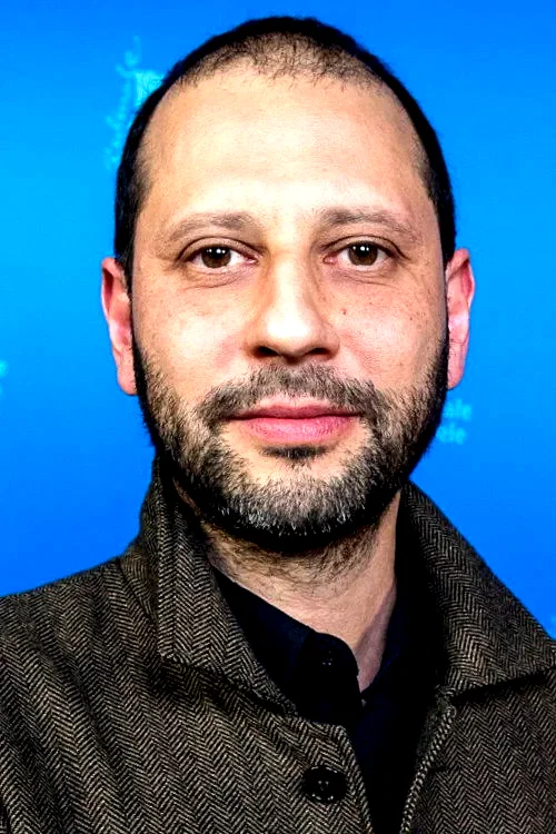  Camilo Restrepo
