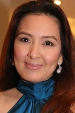  Jean Garcia