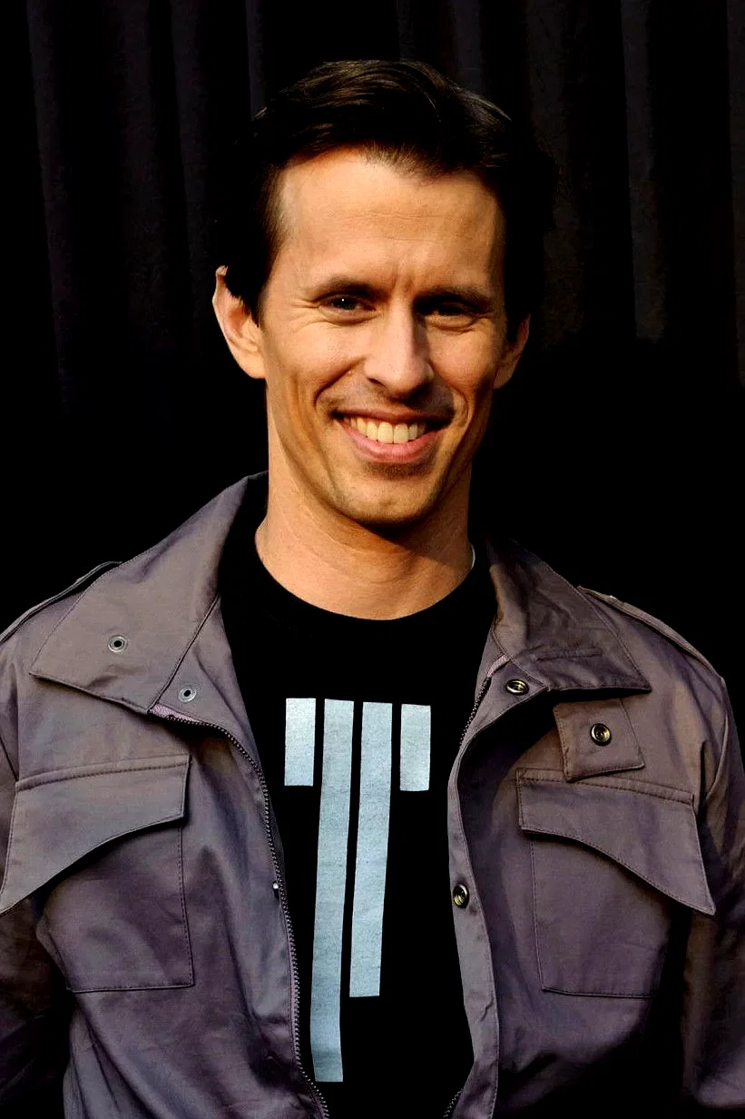  Travis Cluff