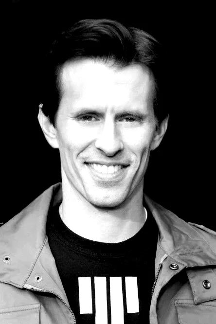  Travis Cluff