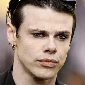 Photo star :  YUNGBLUD