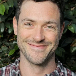Photo star :  Brendan Hines
