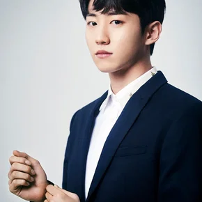 Photo star :  Yeon Jae-Hyeong