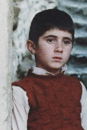  Babek Ahmed Poor