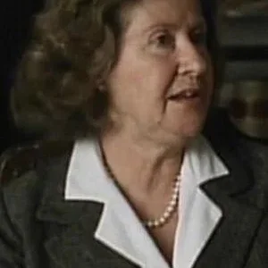 Adelaide Foti