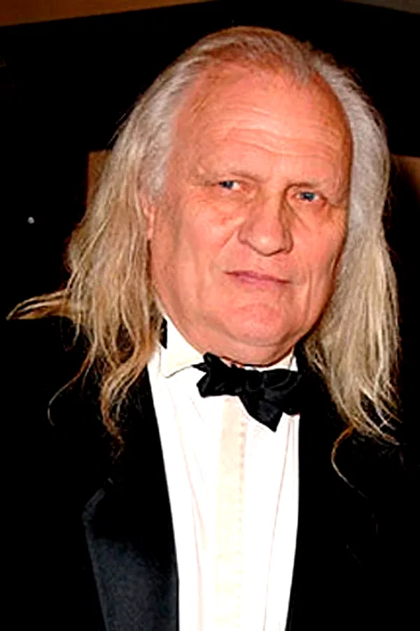 Joe  Pytka
