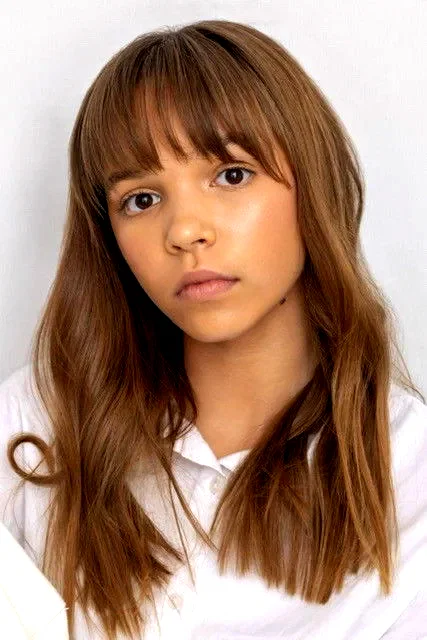  Lily Whiteley