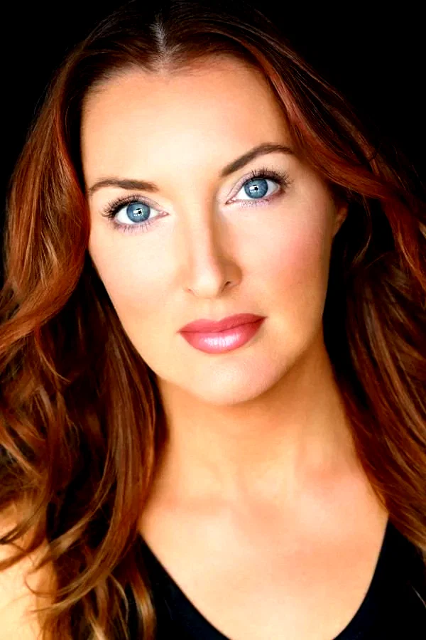  Michelle Brookhurst