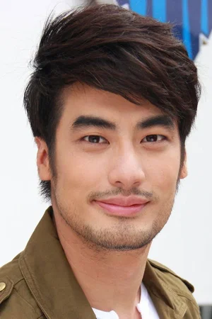 Pakorn Chatborirak