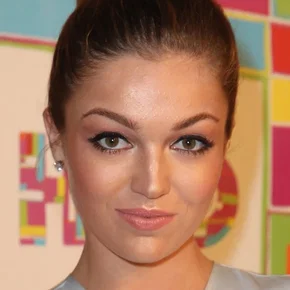 Photo star :  Lili Simmons