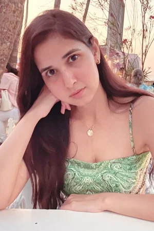  Shivangi Singh