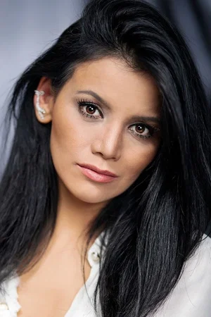  Elham Erfani