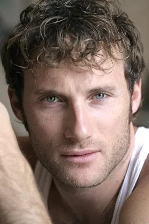  Christopher Stills photo