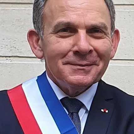  Francis Szpiner