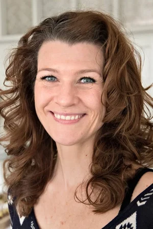  Louise Fribo