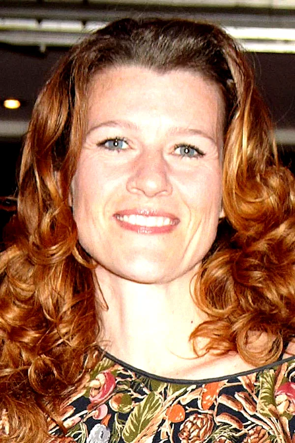  Louise Fribo