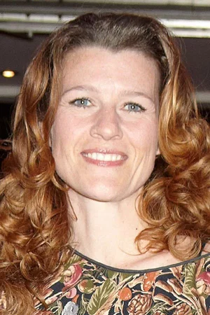  Louise Fribo