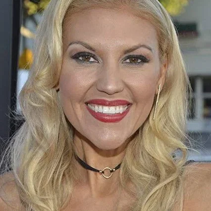  Andrea Logan White