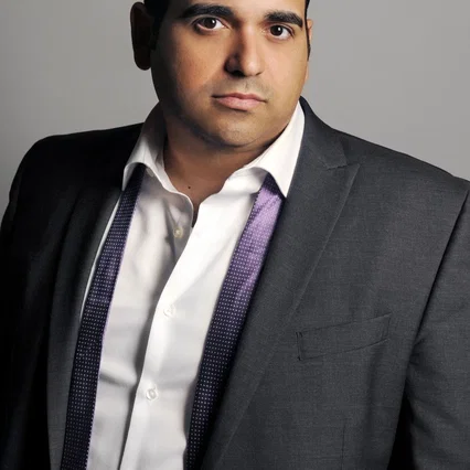  Robert Amaya