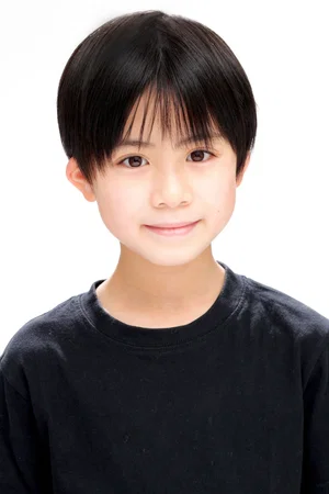  Kira Miura photo