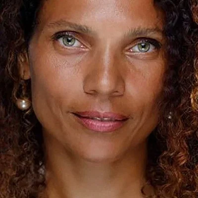  Esperanza Copini