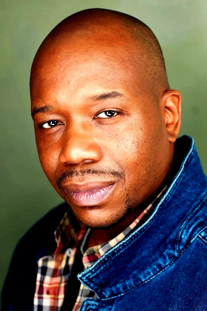  Eric Carter