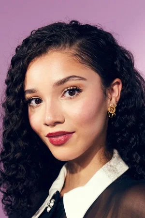  Malia Baker