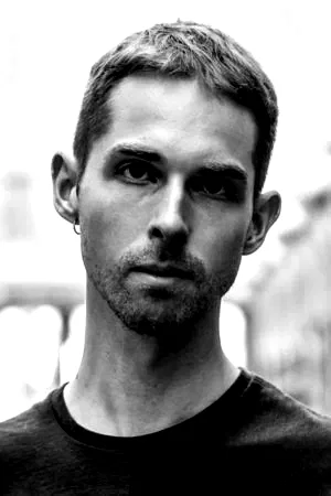  Nicolas Graux
