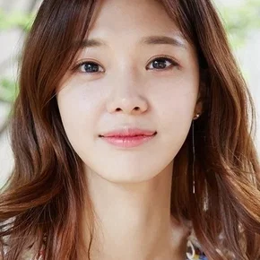 Photo star :  Se-mi Im