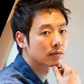 Photo star :  Kim Dong-wuk