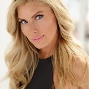 Photo star :  Stefanie Bloom