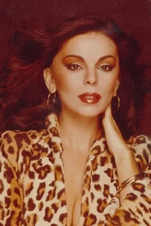  Chantal Contouri