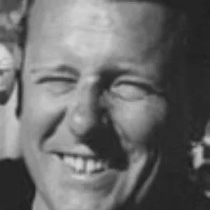  Helmut Ashley